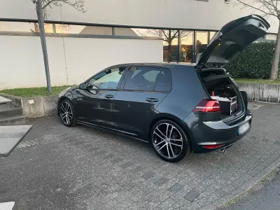Gebraucht VW Golf VII GTD 184 PS (135 kW) 2016 Grau Limousine