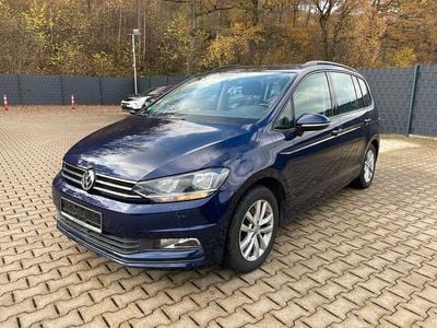 Gebraucht VW Touran Comfortline 110 PS (80 kW) 2016 Blau Van / Kleinbus