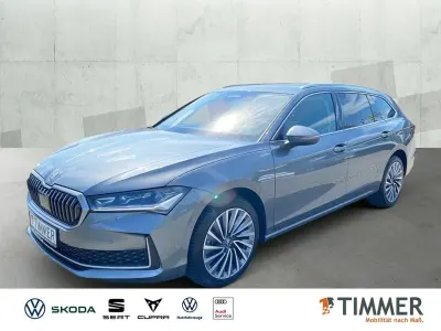 Second-hand Skoda Superb LAURIN & KLEMENT 150 CP (110 kW) 2025 Gri Break