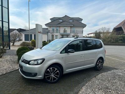 gebraucht VW Touran 2.0TDI DSG MATCH 7Sitz Xenon Leder TüvNeu