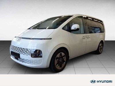 gebraucht Hyundai Staria 2,2 CRDI AT Prime 4WD 9-Sitzer