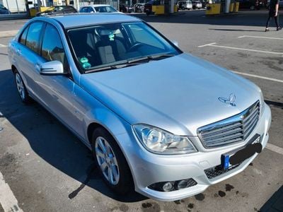 Mercedes C200
