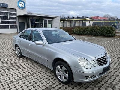 Gebraucht Mercedes E200 Avantgarde 184 PS (135 kW) 2008 Silber Limousine