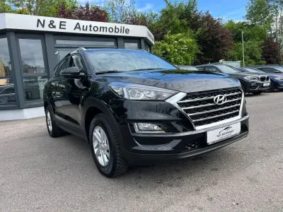 Gebraucht Hyundai Tucson Trend 132 PS (97 kW) 2020 Schwarz SUV
