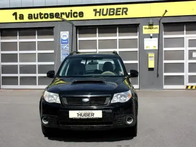 Gebraucht Subaru Forester Exclusive+ 147 PS (108 kW) 2012 Schwarz SUV