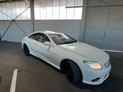 Gebraucht Mercedes CL500 AMG 387 PS (284 kW) 2007 Weiß Coupé
