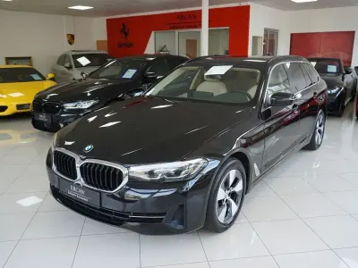 Gebraucht BMW 520 Sport Line 190 PS (139 kW) 2023 Schwarz Kombi