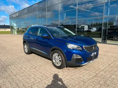 Gebraucht Peugeot 3008 Allure 131 PS (96 kW) 2019 Blau SUV