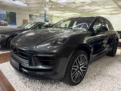 Porsche Macan S