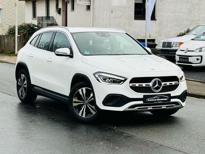 Gebraucht Mercedes GLA200 Progressive 150 PS (110 kW) 2020 Weiß SUV