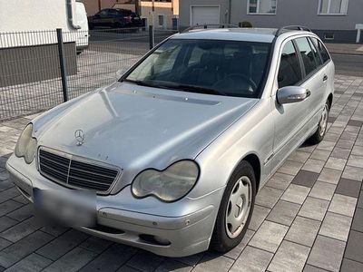 Mercedes C220