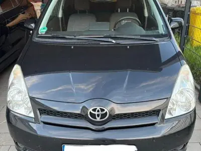 Gebraucht Toyota Corolla Verso 177 PS (130 kW) 2005 Schwarz Van / Kleinbus