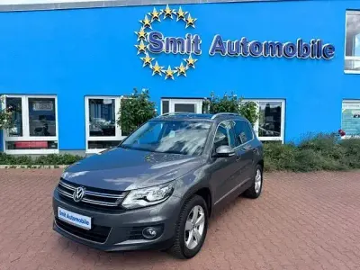 Gebraucht VW Tiguan Sportline 177 PS (130 kW) 2015 Grau SUV