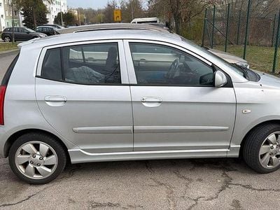 Gebraucht Kia Picanto EX 65 PS (47 kW) 2006 Silber Kleinwagen