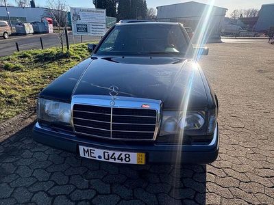 Second-hand Mercedes 320 220 CP (161 kW) 1993 Albastru Coupe