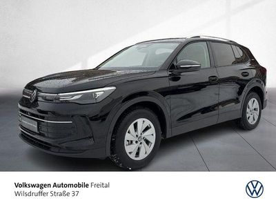Neu VW Tiguan Life 150 PS (110 kW) 2026 Grenadillschwarz metallic SUV