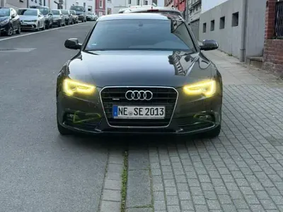 Second-hand Audi A5 Sportback S-Line 211 CP (155 kW) 2011 Negru Hatchback