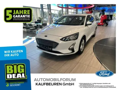 Gebraucht Ford Focus Cool & Connect 125 PS (91 kW) 2022 Weiß Limousine
