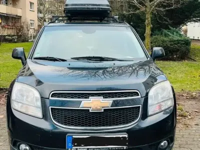 Gebraucht Chevrolet Orlando 102 PS (75 kW) 2011 Schwarz Van / Kleinbus