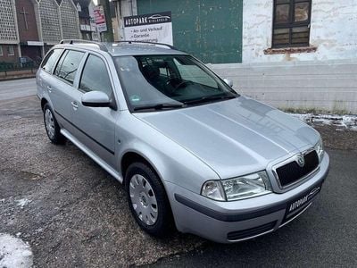 Usata Skoda Octavia Tour 102 CV (75 kW) 2010 Argento Station wagon