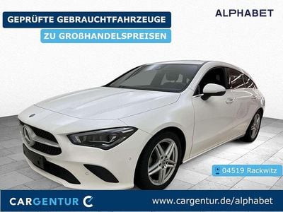 Gebraucht Mercedes CLA200 150 PS (110 kW) 2022 Polarweiss Kombi