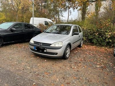 Gebraucht Opel Corsa 75 PS (55 kW) 2001 Silber Kleinwagen