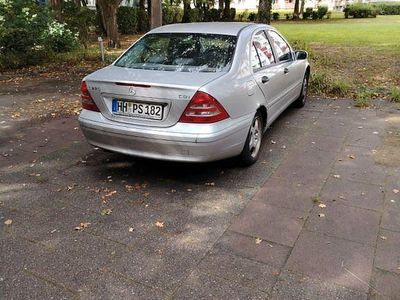 Mercedes C220