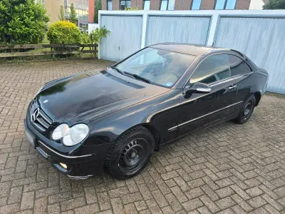 Gebraucht Mercedes CLK200 Avantgarde 184 PS (135 kW) 2006 Schwarz Coupé