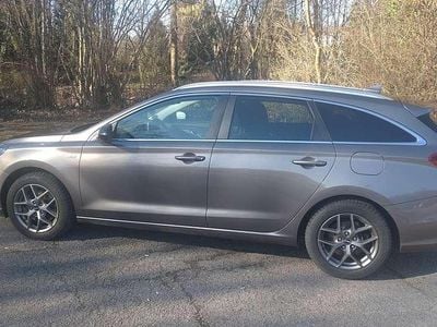 Beige Gebraucht 2021 Hyundai i30 Kombi | 19.750 € (Fairer Preis)