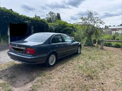 Gebraucht BMW 523 170 PS (125 kW) 1996 Grau Limousine