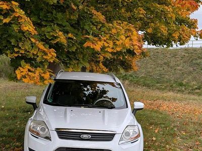 Gebraucht Ford Kuga 143 PS (105 kW) 2011 Weiß SUV
