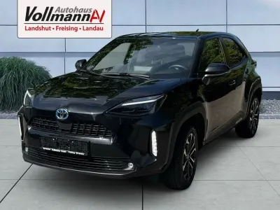 Gebraucht Toyota Yaris Cross Team 116 PS (85 kW) 2022 Schwarz SUV