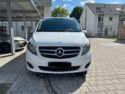 Mercedes V250