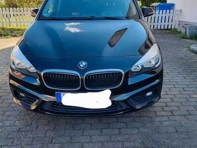 Gebraucht BMW 218 Gran Tourer Advantage 136 PS (100 kW) 2015 Schwarz Van / Kleinbus