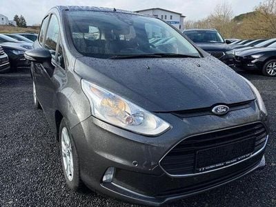 Usata Ford B-MAX 105 CV (77 kW) 2015 Grigio Monovolume