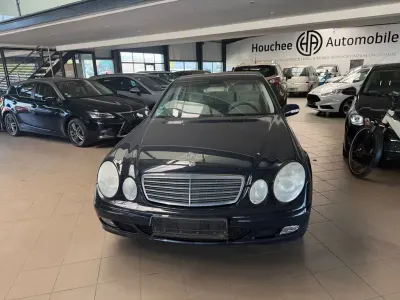 Second-hand Mercedes E200