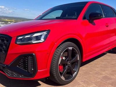 Second-hand Audi SQ2 Sport 300 CP (220 kW) 2023 Roșu SUV