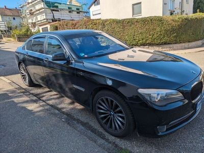 BMW 740