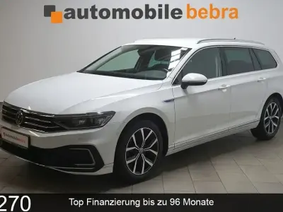 Gebraucht VW Passat GTE 218 PS (160 kW) 2021 Pure white Kombi