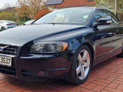Gebraucht Volvo C70 Summum 179 PS (131 kW) 2007 Schwarz Cabrio