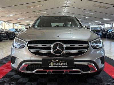 Usata Mercedes GLC220 194 CV (142 kW) 2021 Argento SUV