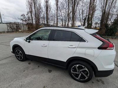 Gebraucht Mitsubishi Eclipse Cross 188 PS (138 kW) 2022 Weiß SUV