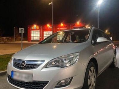gebraucht Opel Astra 1.4 Benzin / TÜV