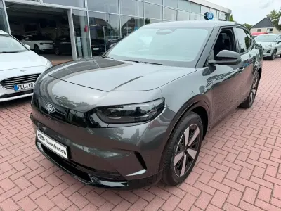 Neu Ford Capri Extended Range 210 kW (286 PS) 2026 Grau SUV