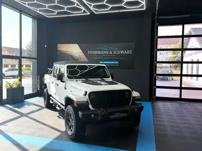 Käytetty Jeep Gladiator Sport 284 HP (208 kW) 2019 Valkoinen Nouto