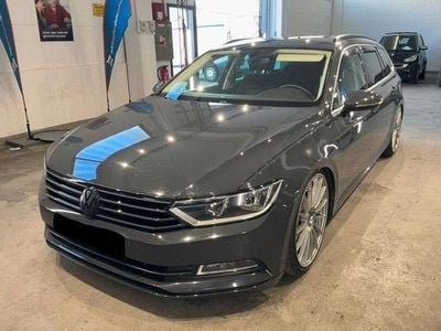 Gebraucht VW Passat 233 PS (171 kW) 2016 Grau Kombi