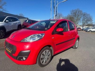 Gebraucht Peugeot 107 Active 68 PS (50 kW) 2013 Rot Kleinwagen