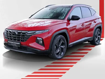 Gebraucht Hyundai Tucson Blackline 179 PS (131 kW) 2023 Engine red / sol SUV