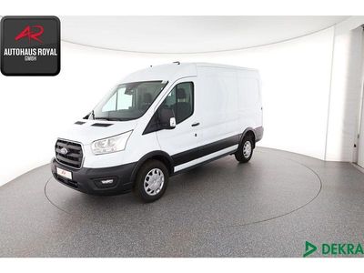 Gebraucht Ford Transit Trend 170 PS (125 kW) 2021 Weiss Van