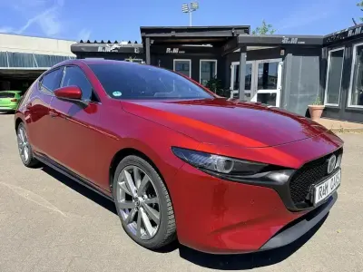 Gebraucht Mazda 3 Selection 180 PS (132 kW) 2020 Soul red crystal (metallic) Limousine